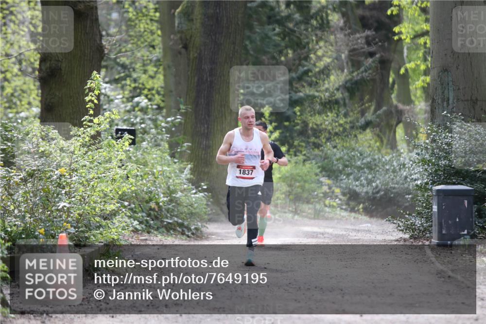 13.04.2025 - Hammer Lauf Jannik Wohlers http://msf.ph/oto/7649195 13.04.2025 11:23:57 Laufen 1837 meine-sportfotos.de