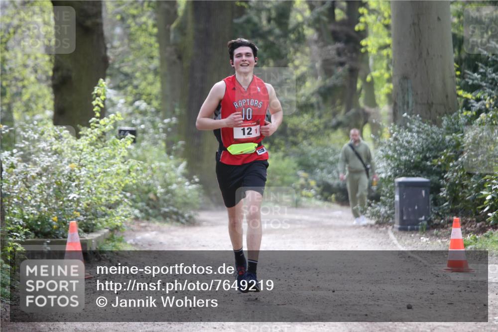13.04.2025 - Hammer Lauf Jannik Wohlers http://msf.ph/oto/7649219 13.04.2025 11:23:46 Laufen 10, 121 meine-sportfotos.de