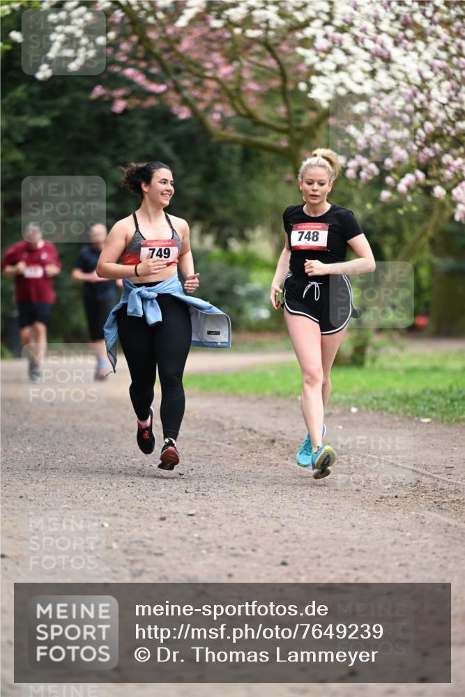 13.04.2025 - Hammer Lauf Dr. Thomas Lammeyer http://msf.ph/oto/7649239 13.04.2025 10:22:08 Laufen 749, 748 meine-sportfotos.de