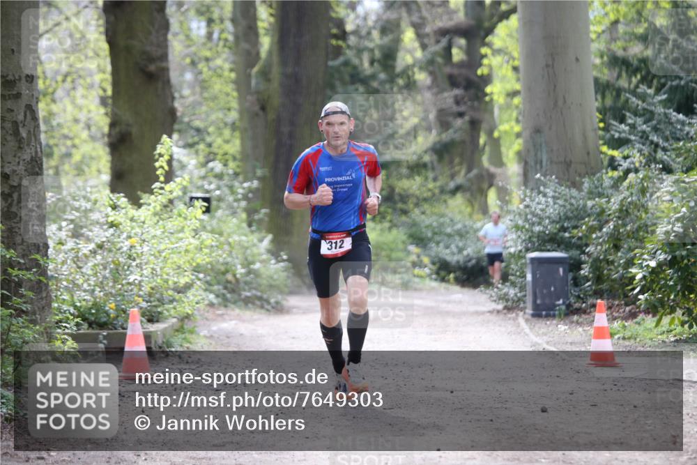 13.04.2025 - Hammer Lauf Jannik Wohlers http://msf.ph/oto/7649303 13.04.2025 11:23:16 Laufen 312 meine-sportfotos.de