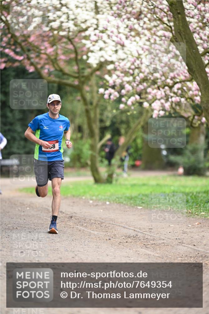 13.04.2025 - Hammer Lauf Dr. Thomas Lammeyer http://msf.ph/oto/7649354 13.04.2025 10:22:33 Laufen 8 meine-sportfotos.de