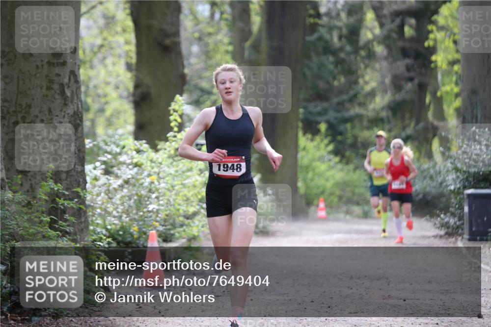 13.04.2025 - Hammer Lauf Jannik Wohlers http://msf.ph/oto/7649404 13.04.2025 11:22:13 Laufen 1948 meine-sportfotos.de
