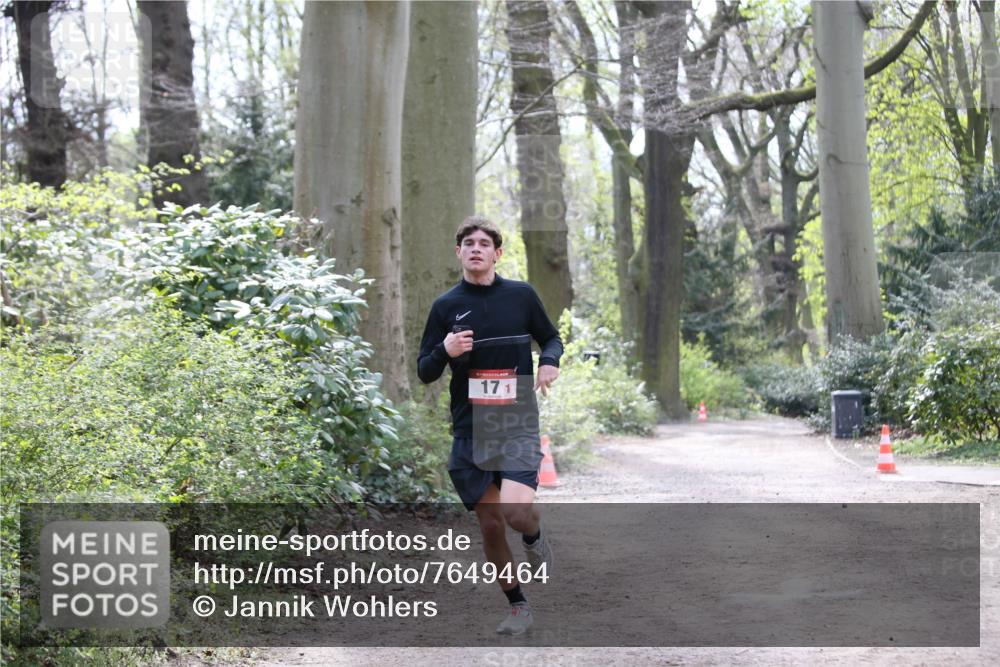 13.04.2025 - Hammer Lauf Jannik Wohlers http://msf.ph/oto/7649464 13.04.2025 11:21:07 Laufen 17 meine-sportfotos.de