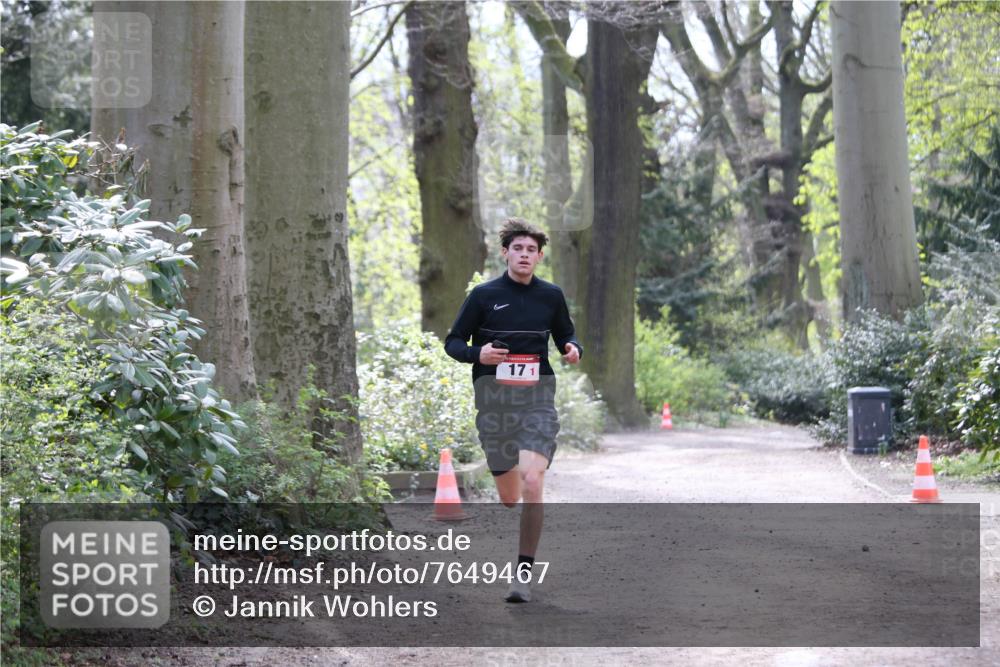 13.04.2025 - Hammer Lauf Jannik Wohlers http://msf.ph/oto/7649467 13.04.2025 11:21:06 Laufen 171 meine-sportfotos.de