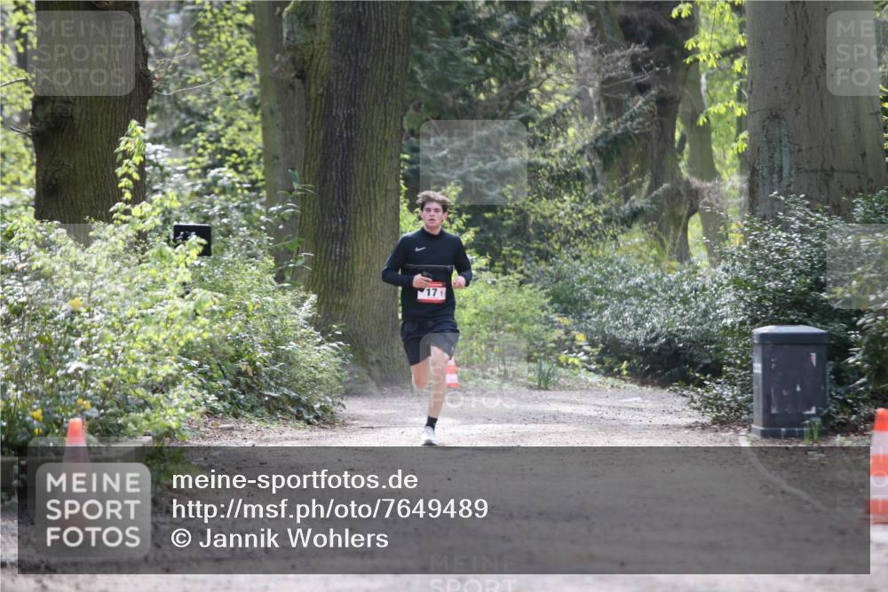 13.04.2025 - Hammer Lauf Jannik Wohlers http://msf.ph/oto/7649489 13.04.2025 11:21:01 Laufen 171 meine-sportfotos.de