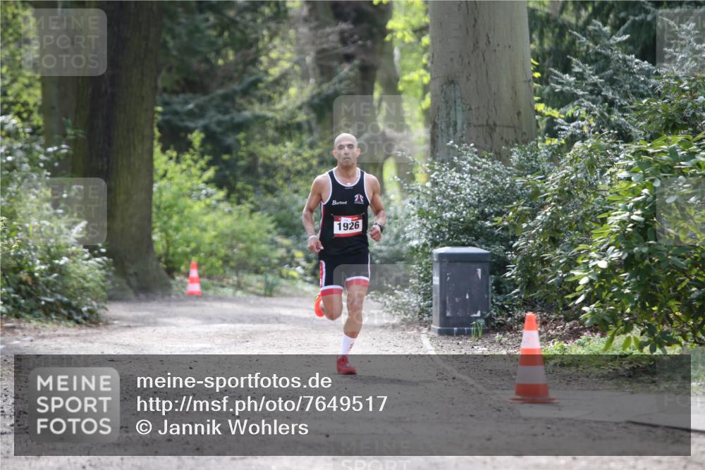 13.04.2025 - Hammer Lauf Jannik Wohlers http://msf.ph/oto/7649517 13.04.2025 11:20:45 Laufen 1926 meine-sportfotos.de