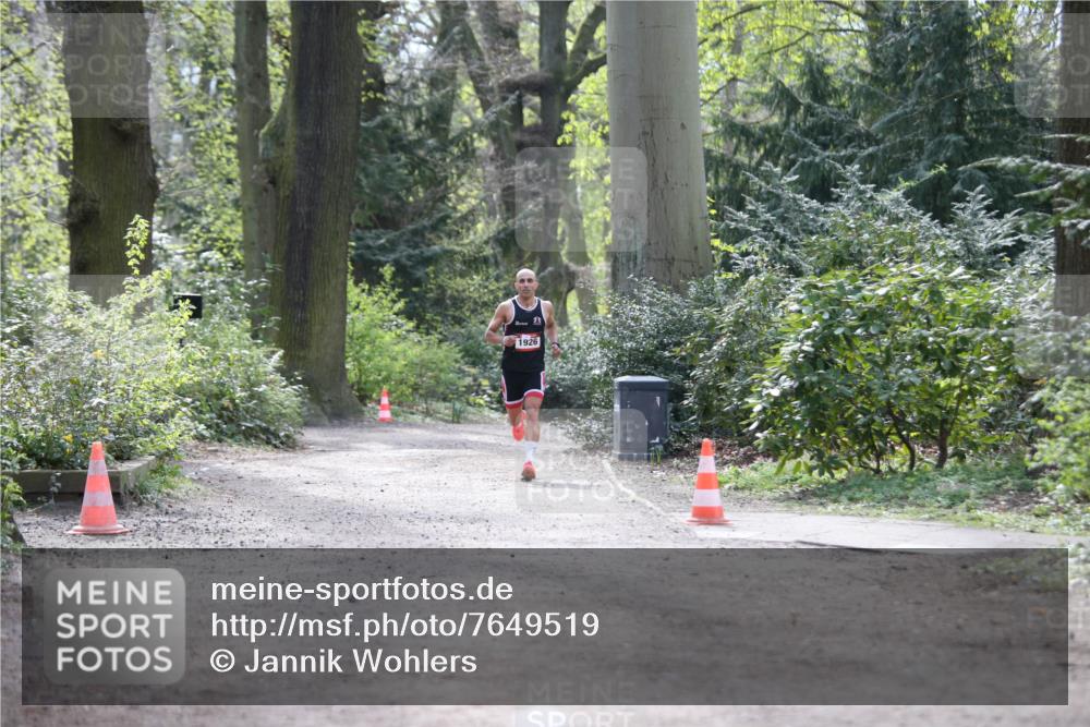 13.04.2025 - Hammer Lauf Jannik Wohlers http://msf.ph/oto/7649519 13.04.2025 11:20:44 Laufen 1926 meine-sportfotos.de