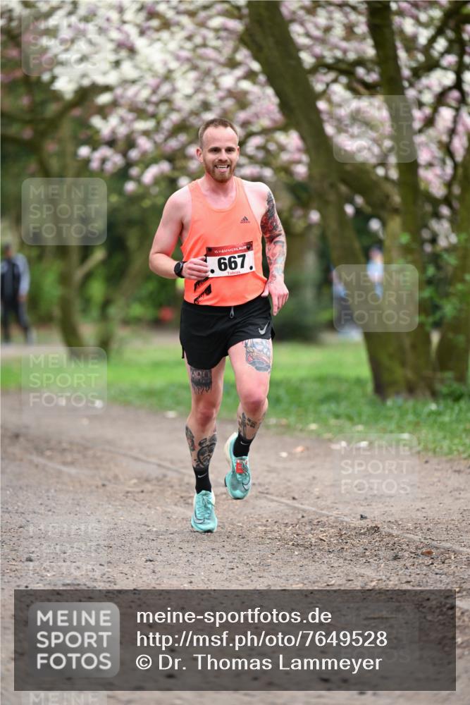 13.04.2025 - Hammer Lauf Dr. Thomas Lammeyer http://msf.ph/oto/7649528 13.04.2025 10:22:47 Laufen 15, 667 meine-sportfotos.de