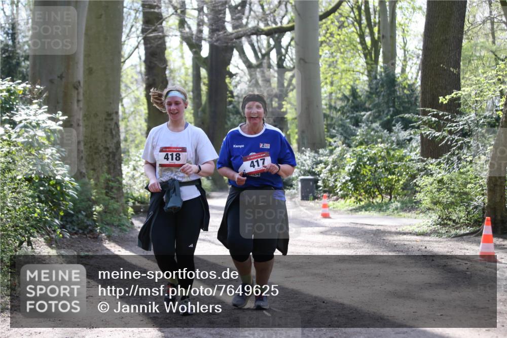 13.04.2025 - Hammer Lauf Jannik Wohlers http://msf.ph/oto/7649625 13.04.2025 11:04:57 Laufen 418, 15, 417 meine-sportfotos.de