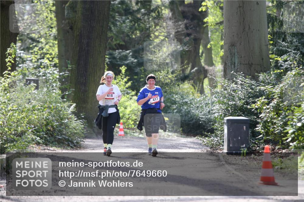 13.04.2025 - Hammer Lauf Jannik Wohlers http://msf.ph/oto/7649660 13.04.2025 11:04:45 Laufen 418, 417 meine-sportfotos.de