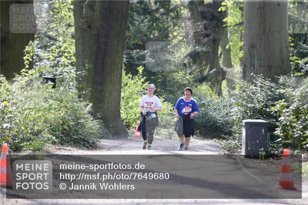 13.04.2025 - Hammer Lauf Jannik Wohlers http://msf.ph/oto/7649680 13.04.2025 11:04:41 Laufen 418, 417 meine-sportfotos.de