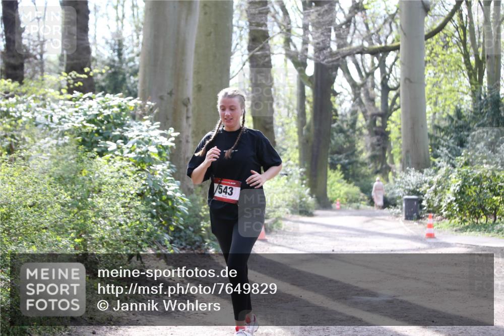 13.04.2025 - Hammer Lauf Jannik Wohlers http://msf.ph/oto/7649829 13.04.2025 10:59:26 Laufen 543 meine-sportfotos.de