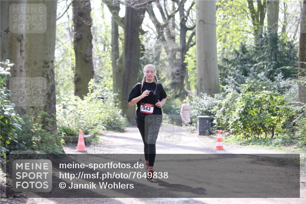 13.04.2025 - Hammer Lauf Jannik Wohlers http://msf.ph/oto/7649838 13.04.2025 10:59:23 Laufen 543 meine-sportfotos.de