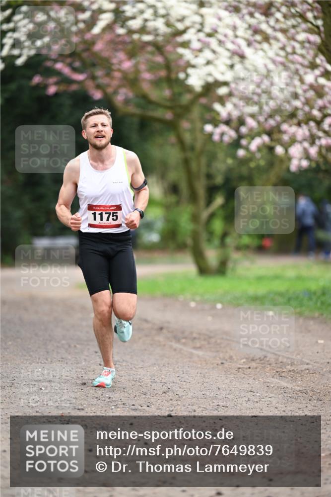 13.04.2025 - Hammer Lauf Dr. Thomas Lammeyer http://msf.ph/oto/7649839 13.04.2025 10:23:39 Laufen 15, 1175 meine-sportfotos.de
