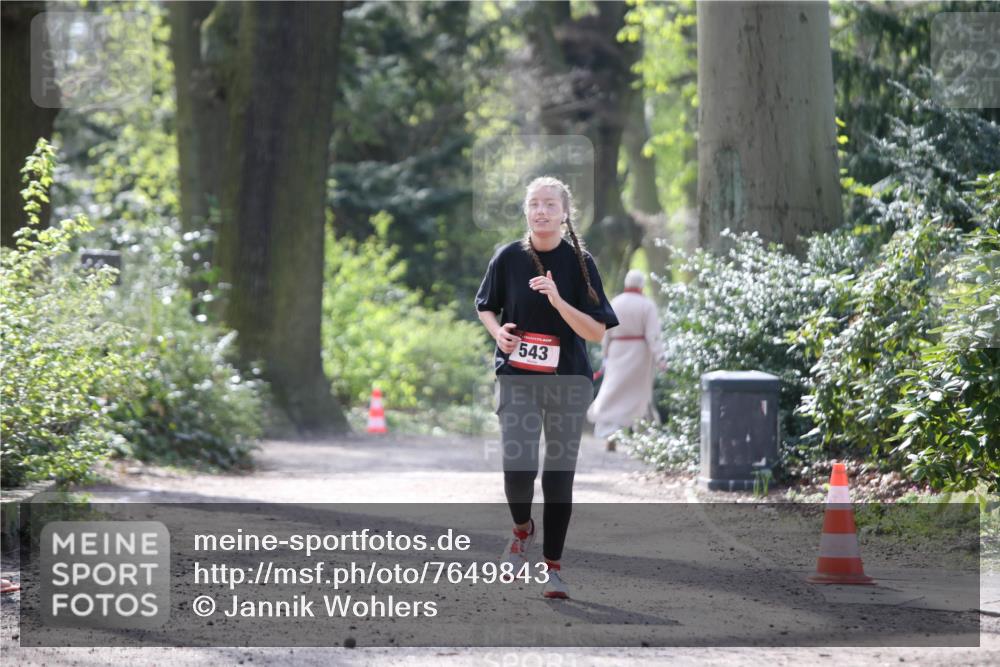 13.04.2025 - Hammer Lauf Jannik Wohlers http://msf.ph/oto/7649843 13.04.2025 10:59:21 Laufen 543 meine-sportfotos.de