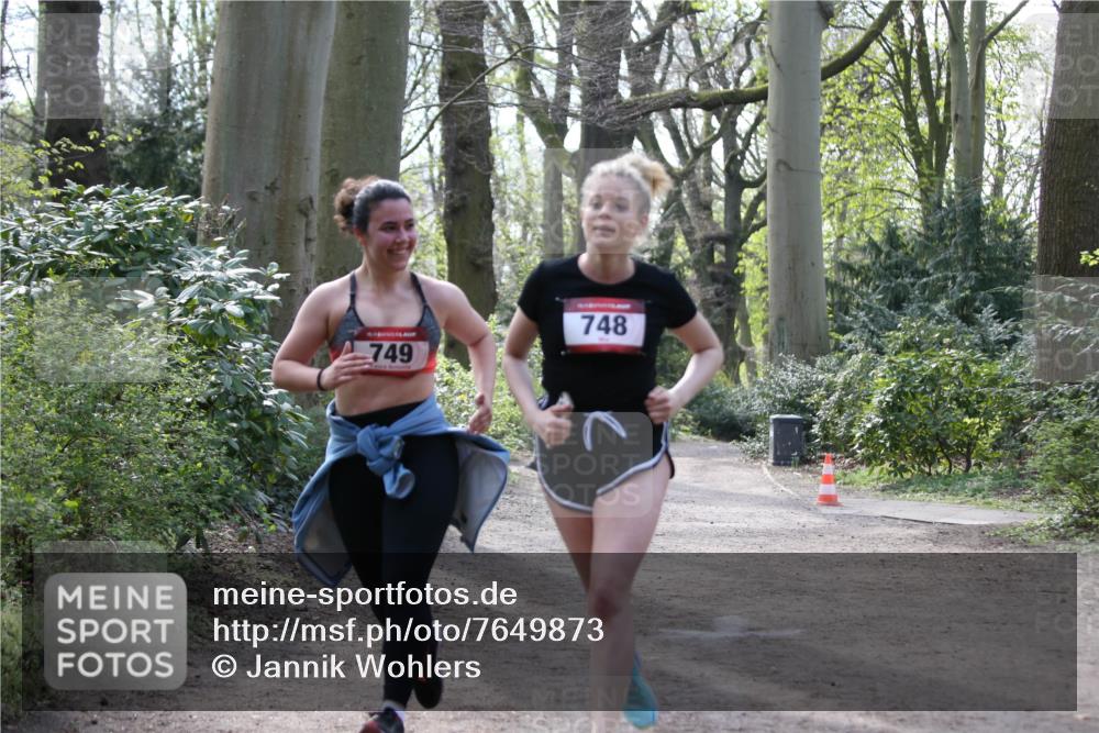13.04.2025 - Hammer Lauf Jannik Wohlers http://msf.ph/oto/7649873 13.04.2025 10:58:07 Laufen 15, 749, 748 meine-sportfotos.de