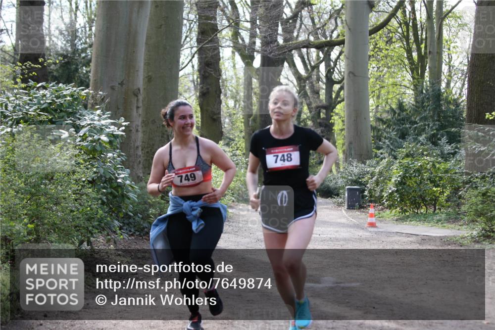 13.04.2025 - Hammer Lauf Jannik Wohlers http://msf.ph/oto/7649874 13.04.2025 10:58:06 Laufen 749, 748 meine-sportfotos.de
