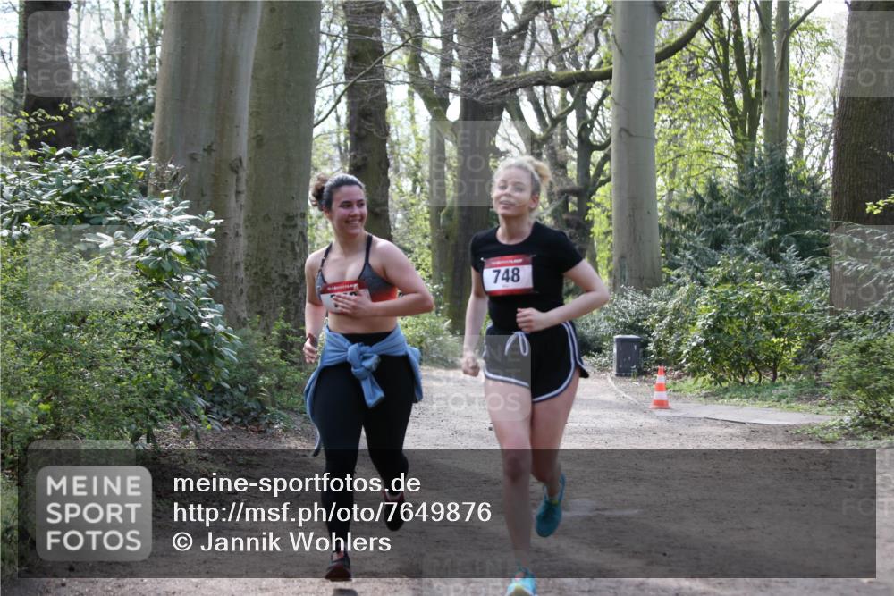 13.04.2025 - Hammer Lauf Jannik Wohlers http://msf.ph/oto/7649876 13.04.2025 10:58:06 Laufen 748 meine-sportfotos.de