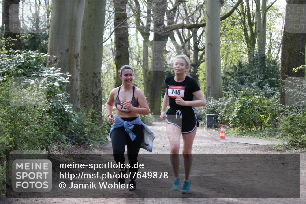 13.04.2025 - Hammer Lauf Jannik Wohlers http://msf.ph/oto/7649878 13.04.2025 10:58:06 Laufen 748 meine-sportfotos.de