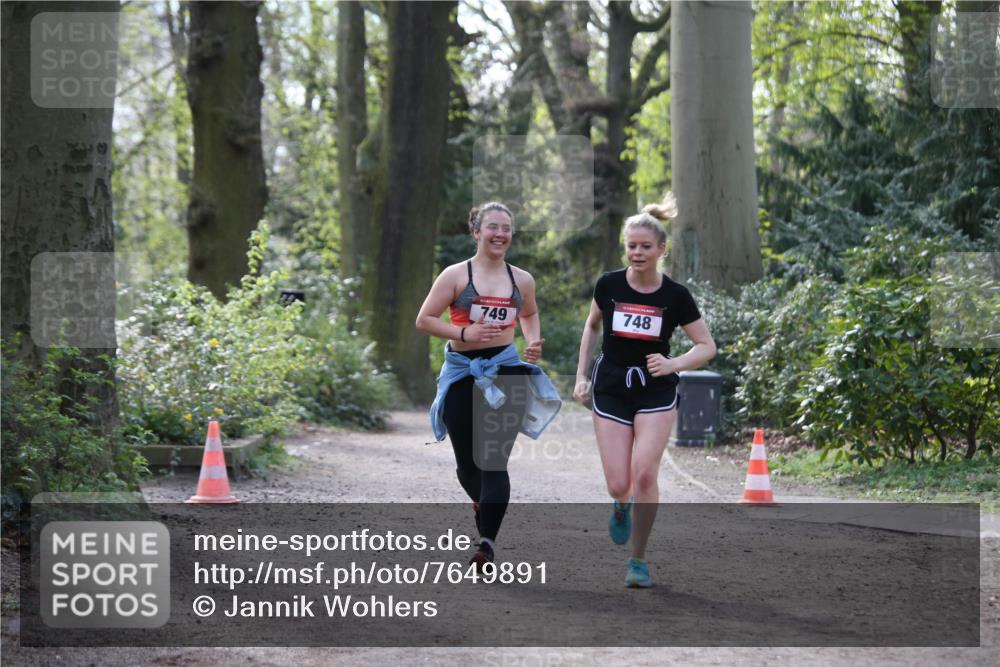 13.04.2025 - Hammer Lauf Jannik Wohlers http://msf.ph/oto/7649891 13.04.2025 10:58:04 Laufen 749, 748 meine-sportfotos.de