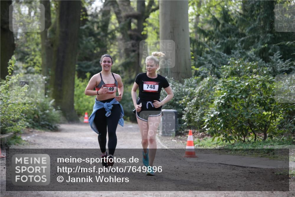 13.04.2025 - Hammer Lauf Jannik Wohlers http://msf.ph/oto/7649896 13.04.2025 10:58:03 Laufen 49, 748 meine-sportfotos.de