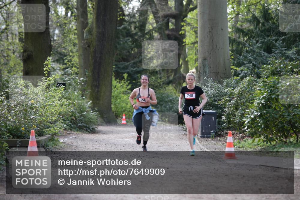 13.04.2025 - Hammer Lauf Jannik Wohlers http://msf.ph/oto/7649909 13.04.2025 10:58:00 Laufen 745, 748 meine-sportfotos.de