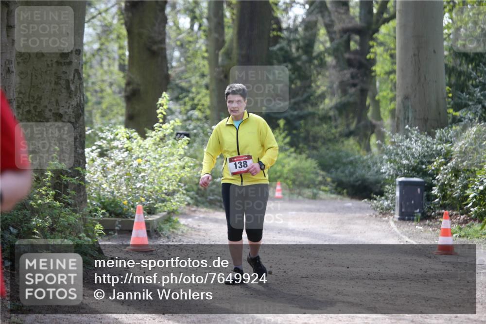 13.04.2025 - Hammer Lauf Jannik Wohlers http://msf.ph/oto/7649924 13.04.2025 10:57:14 Laufen 138 meine-sportfotos.de