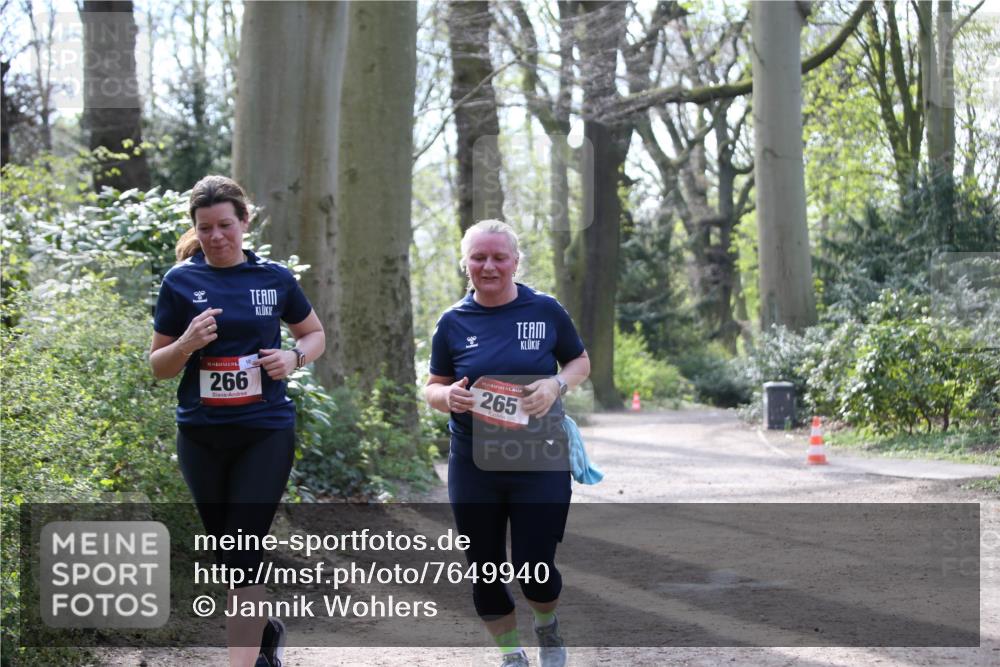 13.04.2025 - Hammer Lauf Jannik Wohlers http://msf.ph/oto/7649940 13.04.2025 10:56:42 Laufen 15, 104, 266, 15, 265 meine-sportfotos.de