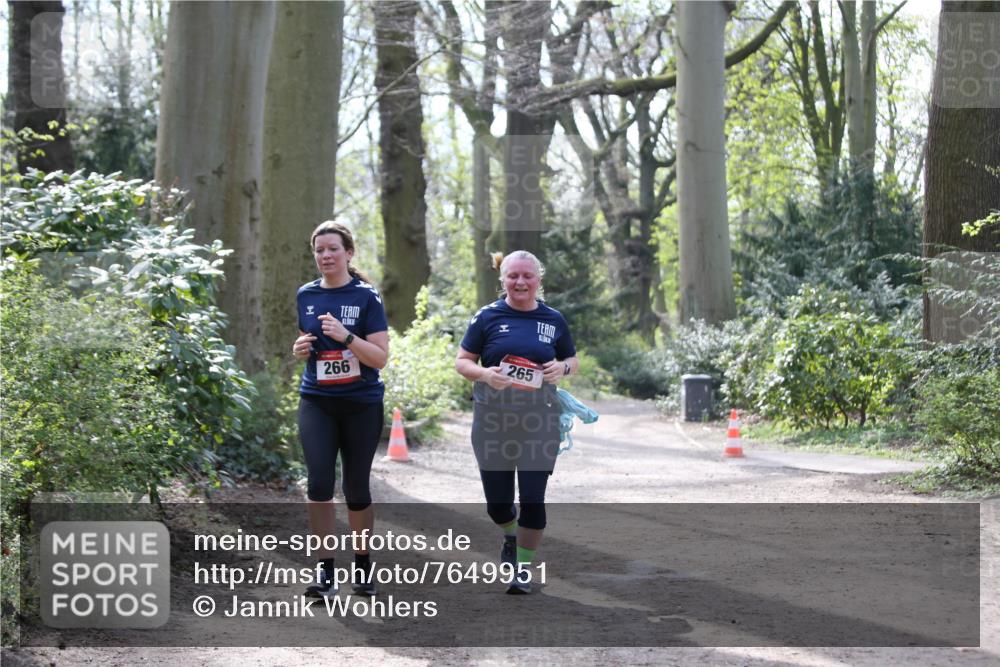 13.04.2025 - Hammer Lauf Jannik Wohlers http://msf.ph/oto/7649951 13.04.2025 10:56:41 Laufen 266, 265 meine-sportfotos.de