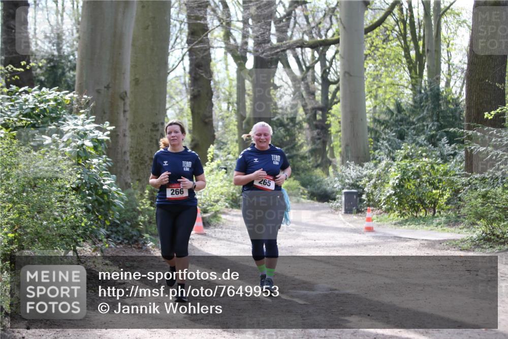13.04.2025 - Hammer Lauf Jannik Wohlers http://msf.ph/oto/7649953 13.04.2025 10:56:40 Laufen 266, 265 meine-sportfotos.de