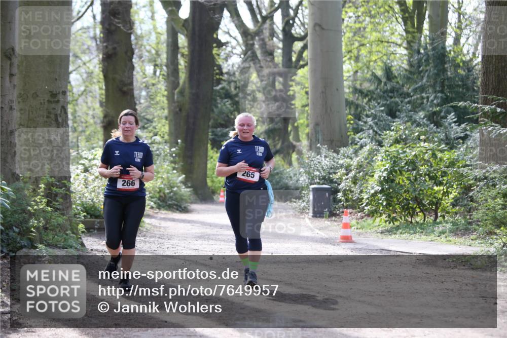 13.04.2025 - Hammer Lauf Jannik Wohlers http://msf.ph/oto/7649957 13.04.2025 10:56:39 Laufen 265, 266 meine-sportfotos.de