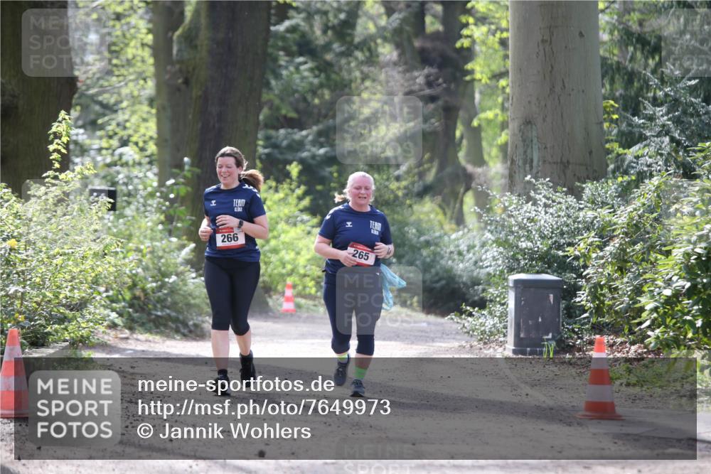 13.04.2025 - Hammer Lauf Jannik Wohlers http://msf.ph/oto/7649973 13.04.2025 10:56:34 Laufen 266, 265 meine-sportfotos.de