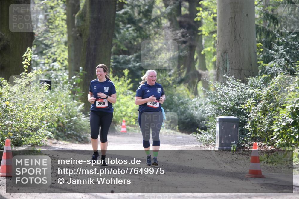 13.04.2025 - Hammer Lauf Jannik Wohlers http://msf.ph/oto/7649975 13.04.2025 10:56:34 Laufen 265, 266 meine-sportfotos.de
