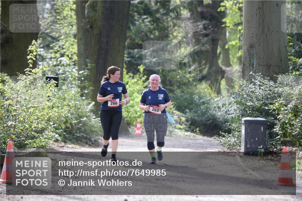 13.04.2025 - Hammer Lauf Jannik Wohlers http://msf.ph/oto/7649985 13.04.2025 10:56:32 Laufen 266, 265 meine-sportfotos.de