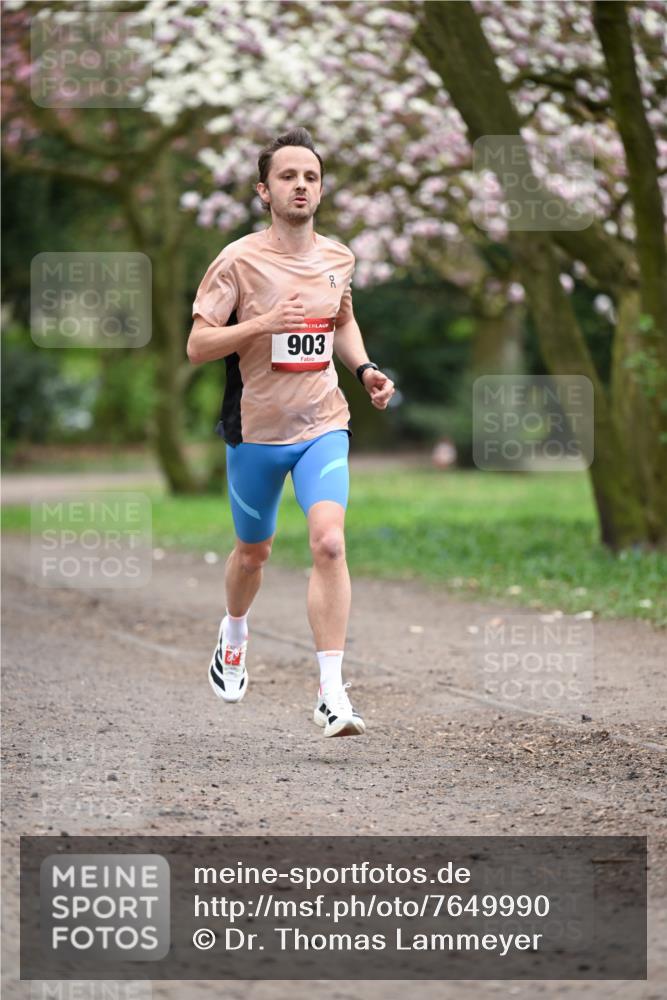 13.04.2025 - Hammer Lauf Dr. Thomas Lammeyer http://msf.ph/oto/7649990 13.04.2025 10:24:18 Laufen 903 meine-sportfotos.de