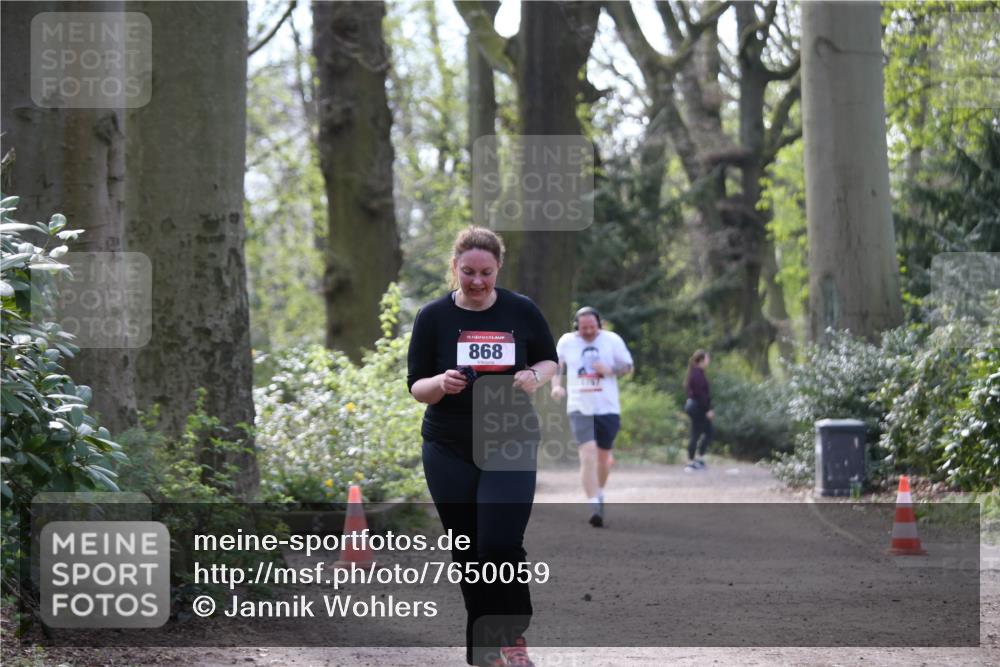 13.04.2025 - Hammer Lauf Jannik Wohlers http://msf.ph/oto/7650059 13.04.2025 10:56:09 Laufen 15, 868, 1767 meine-sportfotos.de