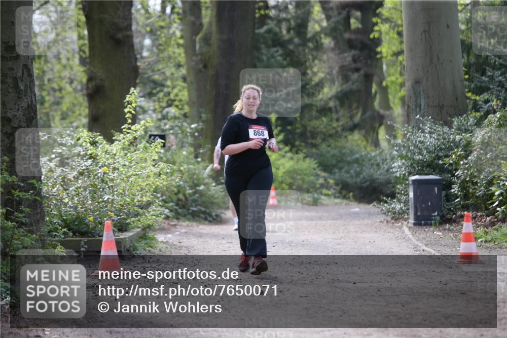 13.04.2025 - Hammer Lauf Jannik Wohlers http://msf.ph/oto/7650071 13.04.2025 10:56:05 Laufen 868 meine-sportfotos.de
