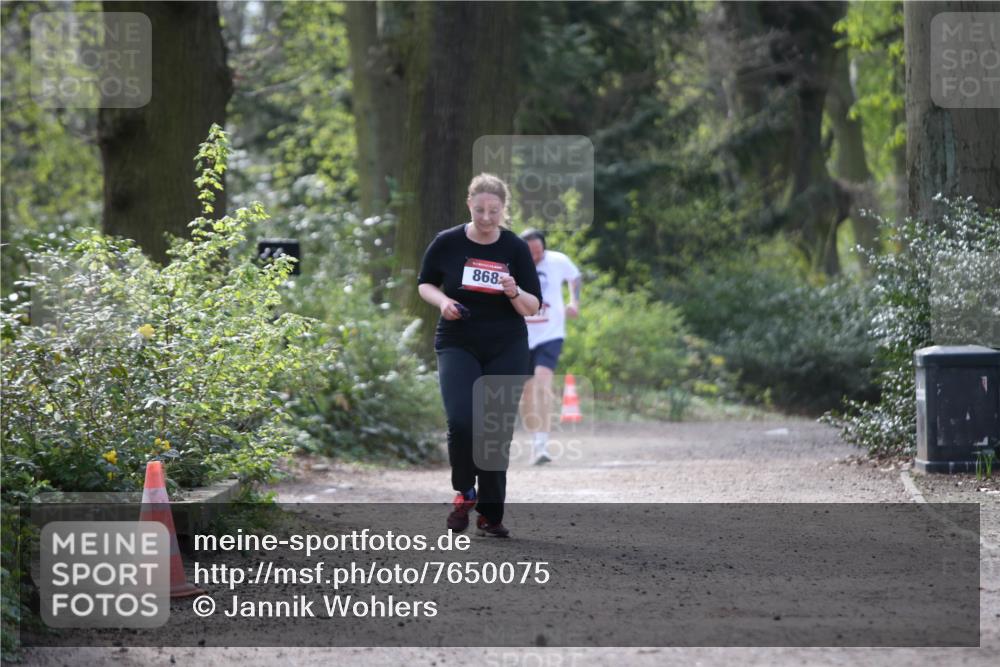 13.04.2025 - Hammer Lauf Jannik Wohlers http://msf.ph/oto/7650075 13.04.2025 10:56:03 Laufen 868 meine-sportfotos.de