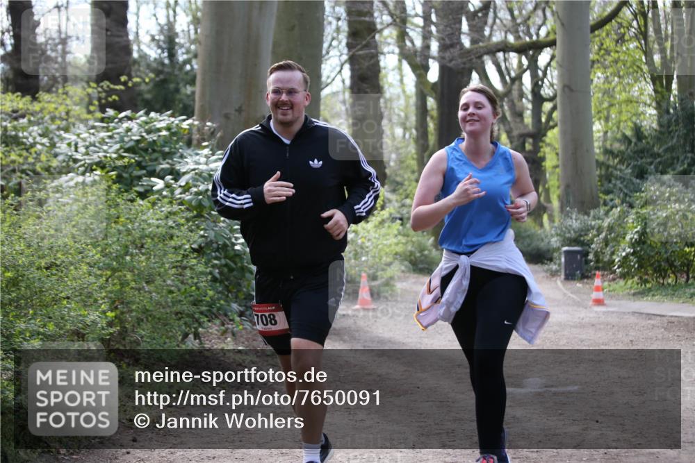 13.04.2025 - Hammer Lauf Jannik Wohlers http://msf.ph/oto/7650091 13.04.2025 10:55:44 Laufen 708 meine-sportfotos.de