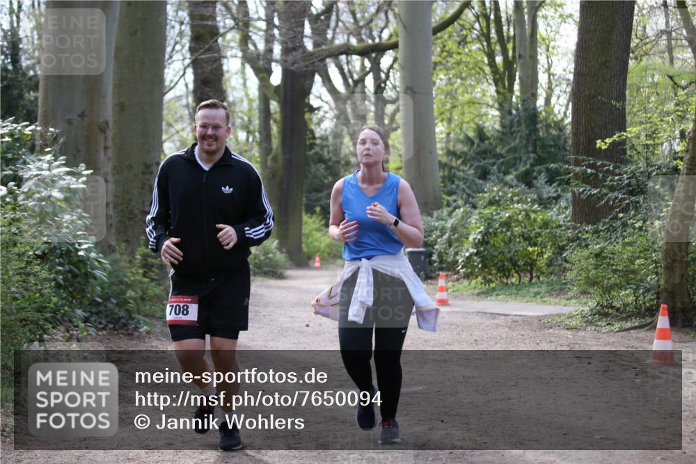 13.04.2025 - Hammer Lauf Jannik Wohlers http://msf.ph/oto/7650094 13.04.2025 10:55:44 Laufen 708 meine-sportfotos.de