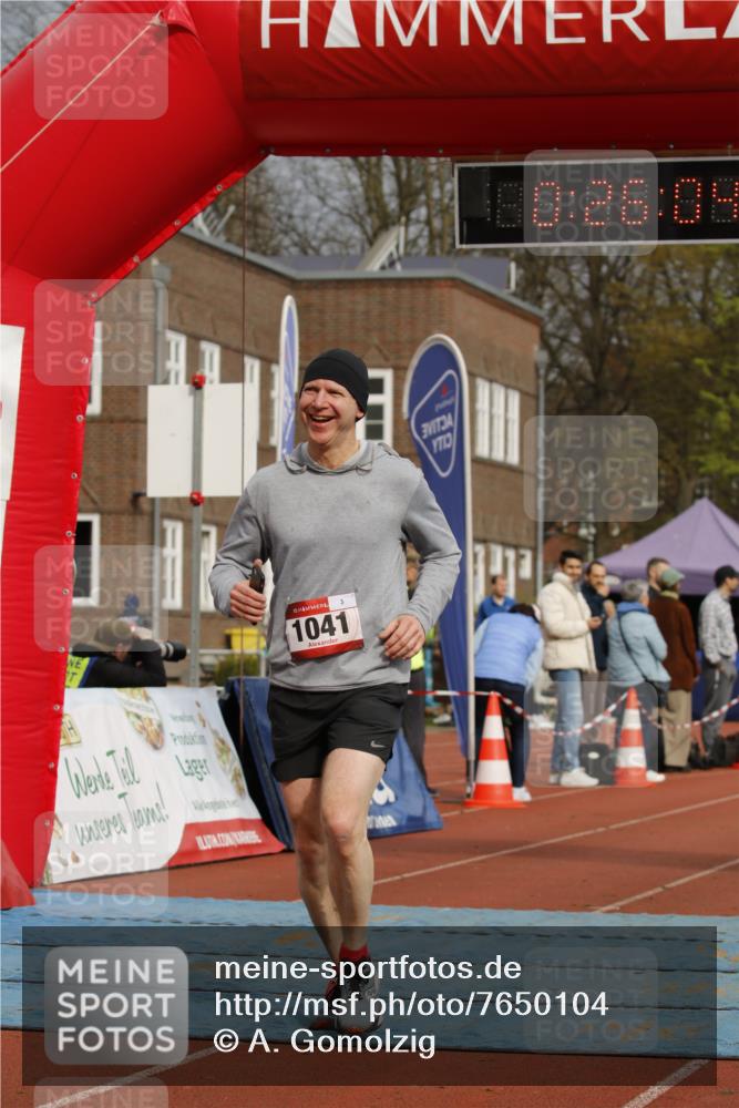 13.04.2025 - Hammer Lauf A. Gomolzig http://msf.ph/oto/7650104 13.04.2025 10:12:03 Ziel 207, 1041, 1204 meine-sportfotos.de