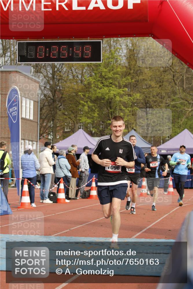 13.04.2025 - Hammer Lauf A. Gomolzig http://msf.ph/oto/7650163 13.04.2025 10:11:49 Ziel 131, 162, 249, 450, 520, 577, 956, 1096, 1097, 1795, 1841 meine-sportfotos.de