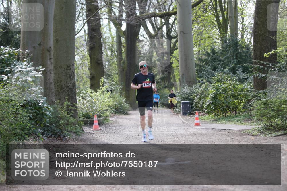 13.04.2025 - Hammer Lauf Jannik Wohlers http://msf.ph/oto/7650187 13.04.2025 10:55:19 Laufen 1743 meine-sportfotos.de