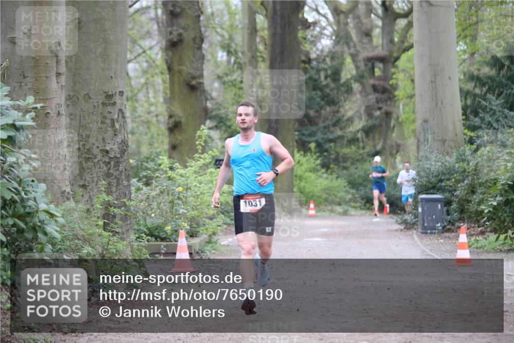 13.04.2025 - Hammer Lauf Jannik Wohlers http://msf.ph/oto/7650190 13.04.2025 10:04:25 Laufen 1031 meine-sportfotos.de