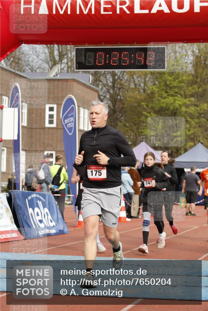 13.04.2025 - Hammer Lauf A. Gomolzig http://msf.ph/oto/7650204 13.04.2025 10:11:41 Ziel 175, 238, 249, 450, 577, 741, 767, 956, 1097 meine-sportfotos.de