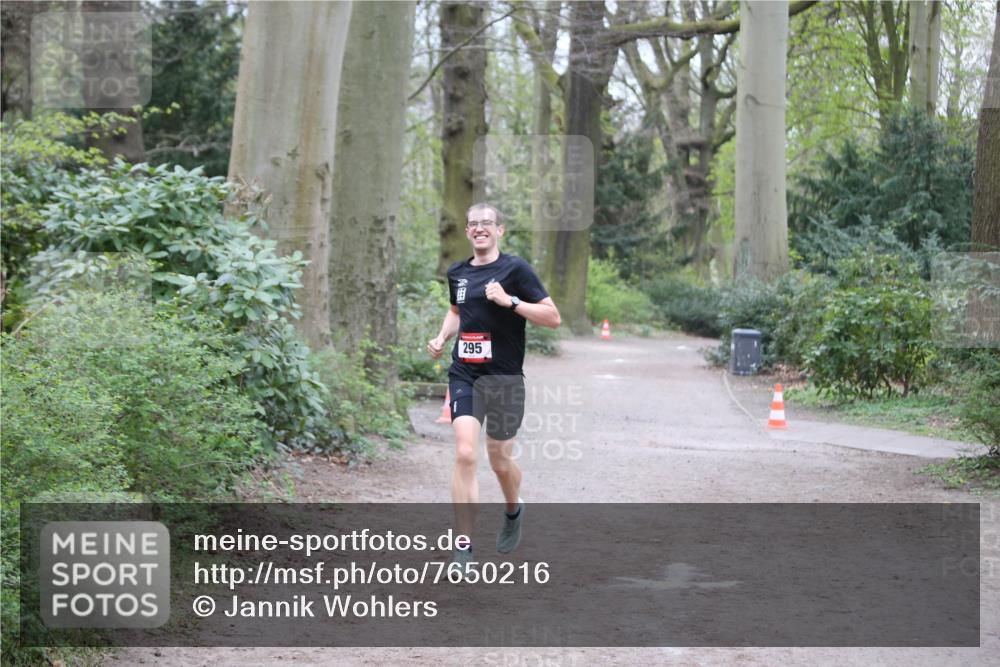 13.04.2025 - Hammer Lauf Jannik Wohlers http://msf.ph/oto/7650216 13.04.2025 10:04:09 Laufen 295 meine-sportfotos.de