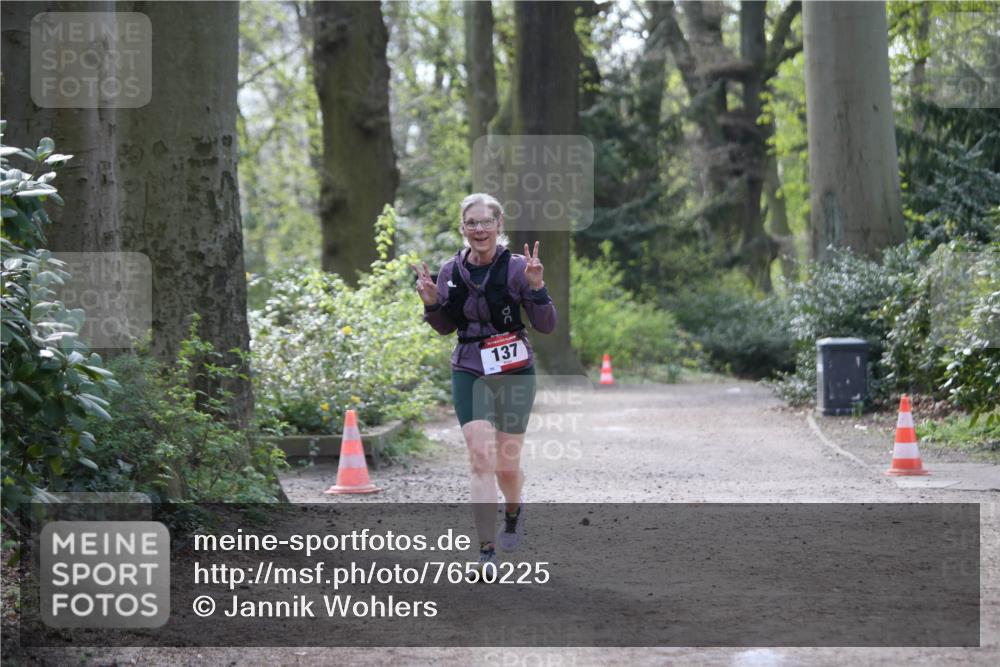 13.04.2025 - Hammer Lauf Jannik Wohlers http://msf.ph/oto/7650225 13.04.2025 10:54:59 Laufen 137 meine-sportfotos.de