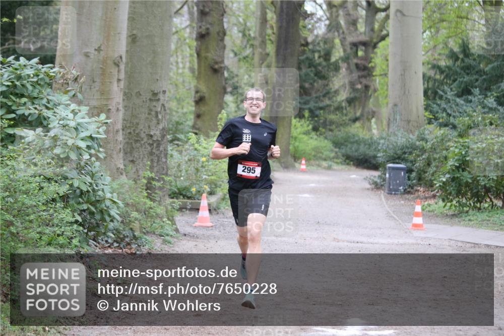 13.04.2025 - Hammer Lauf Jannik Wohlers http://msf.ph/oto/7650228 13.04.2025 10:04:09 Laufen 295 meine-sportfotos.de