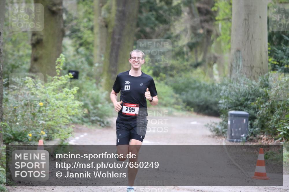 13.04.2025 - Hammer Lauf Jannik Wohlers http://msf.ph/oto/7650249 13.04.2025 10:04:07 Laufen 295 meine-sportfotos.de