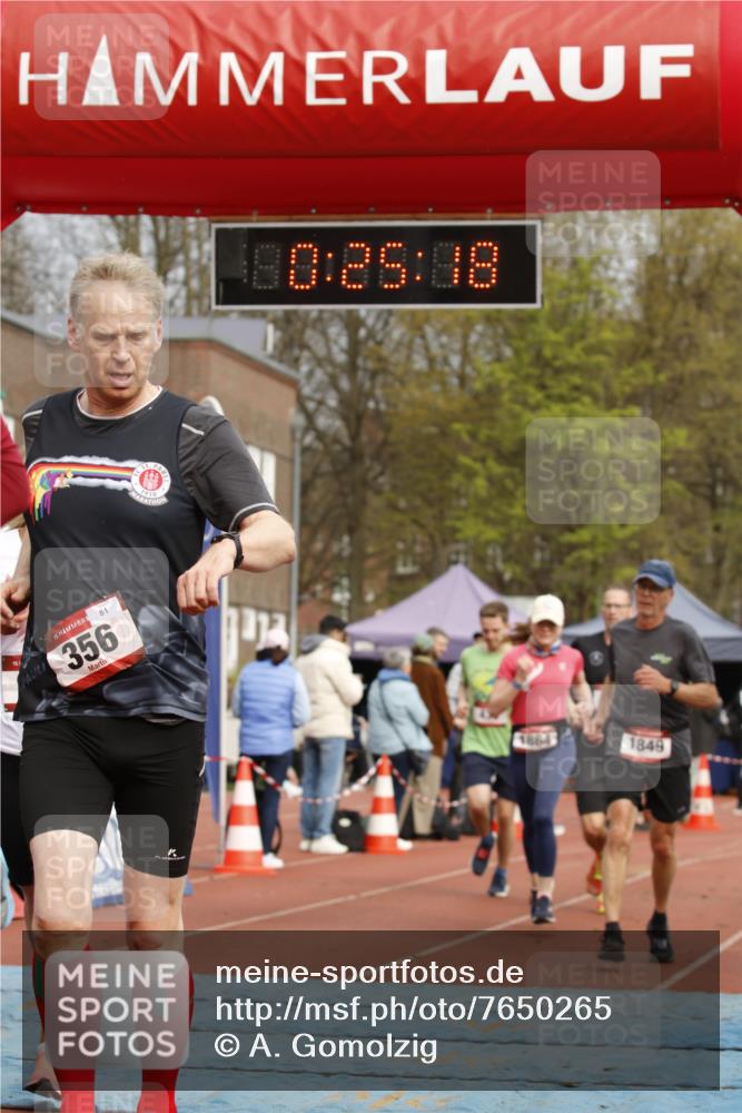 13.04.2025 - Hammer Lauf A. Gomolzig http://msf.ph/oto/7650265 13.04.2025 10:11:18 Ziel 430, 627, 648, 792, 824, 936, 1106, 1279, 1345, 1708, 1801, 1849, 1864, 1903 meine-sportfotos.de